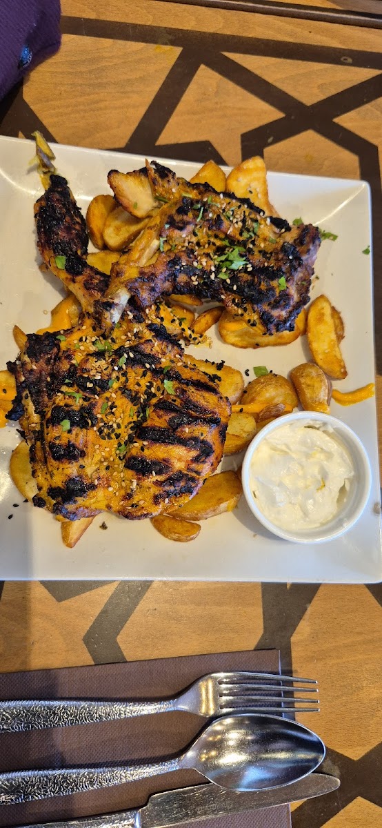 Alrouche Restaurante & Cafe-5